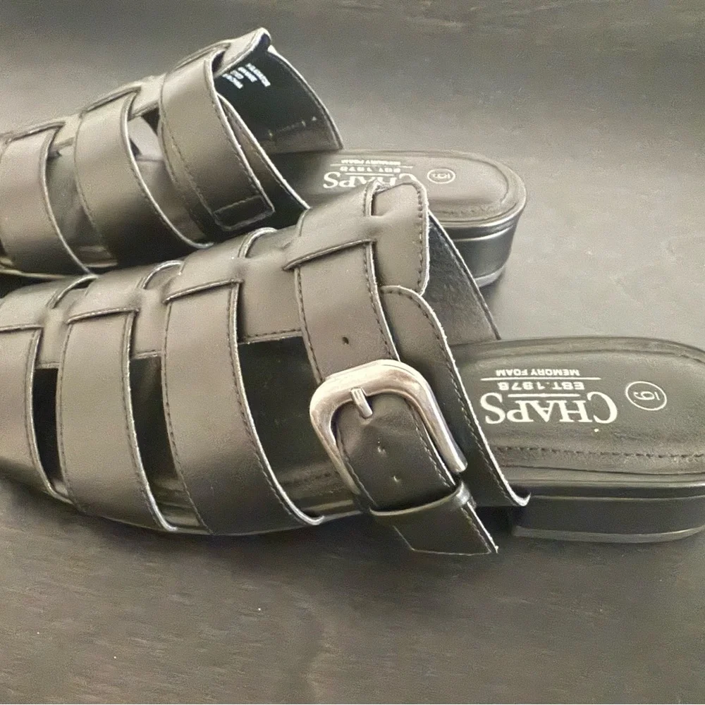 NIB Chaps Black Woven Strappy Leather Sandals Size 6 - Picture 4 of 4